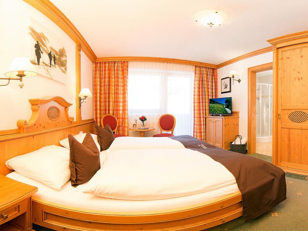 Alpenhotel Tirolerhof Neustift im Stubaital Eksteriør billede