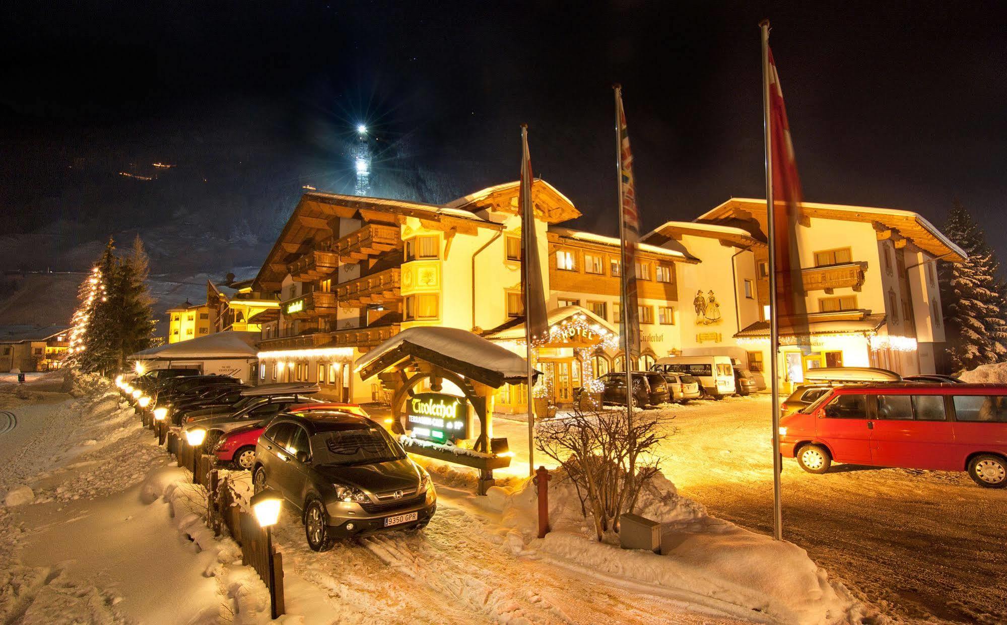 Alpenhotel Tirolerhof Neustift im Stubaital Eksteriør billede
