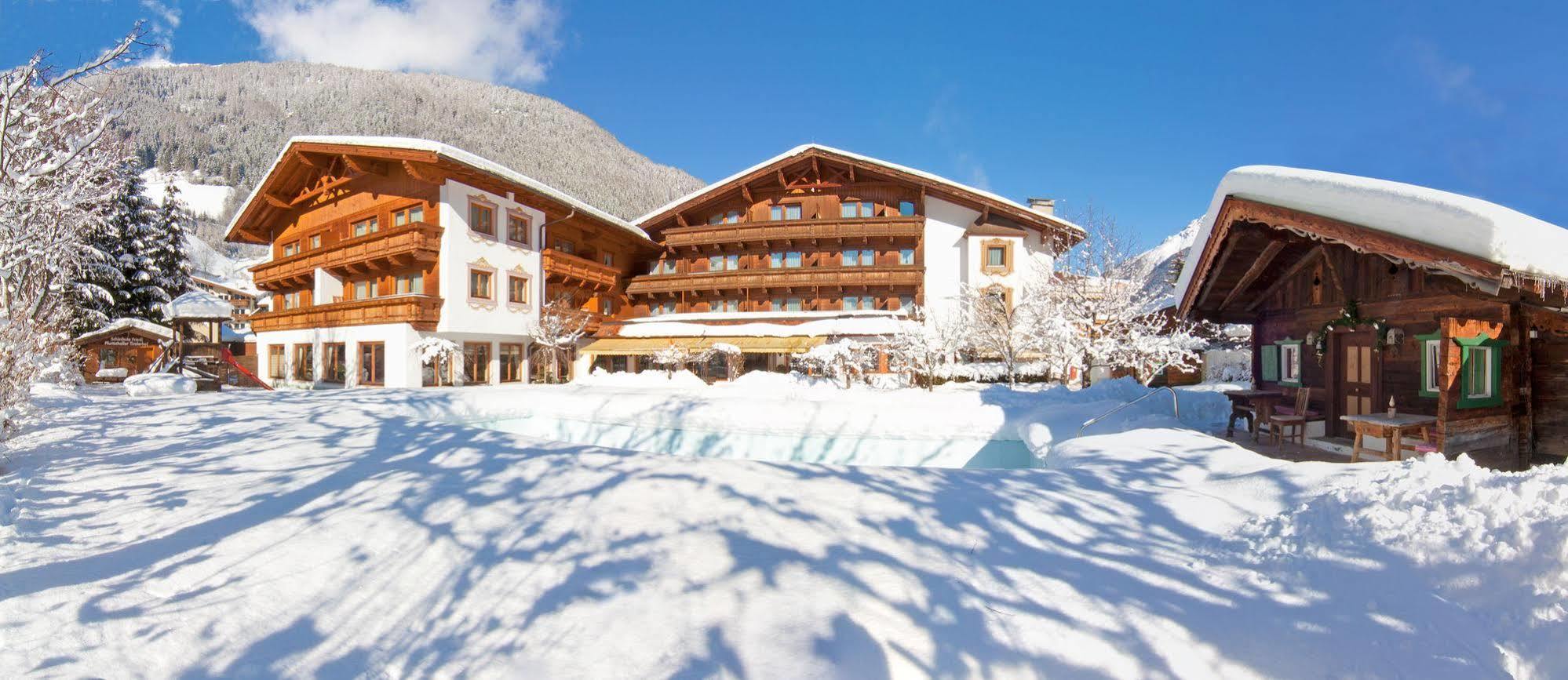 Alpenhotel Tirolerhof Neustift im Stubaital Eksteriør billede