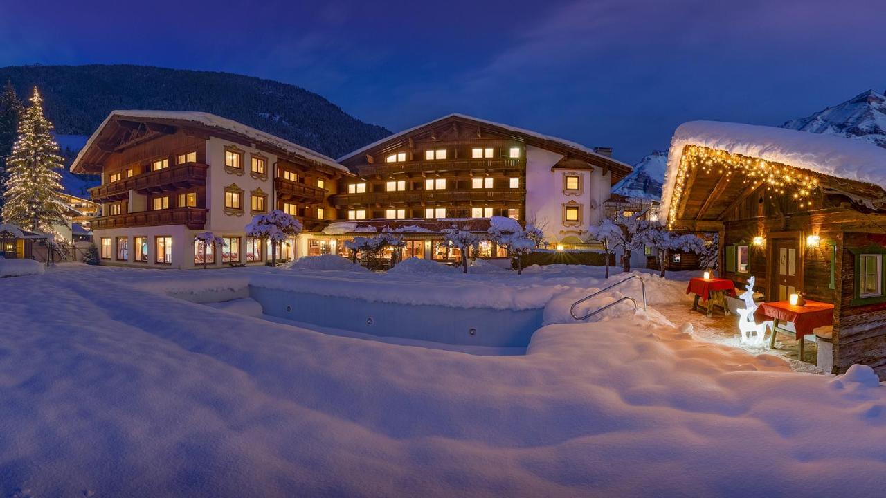 Alpenhotel Tirolerhof Neustift im Stubaital Eksteriør billede