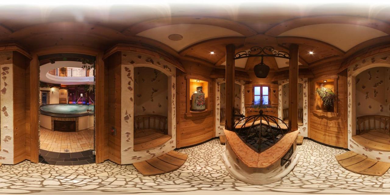 Alpenhotel Tirolerhof Neustift im Stubaital Eksteriør billede